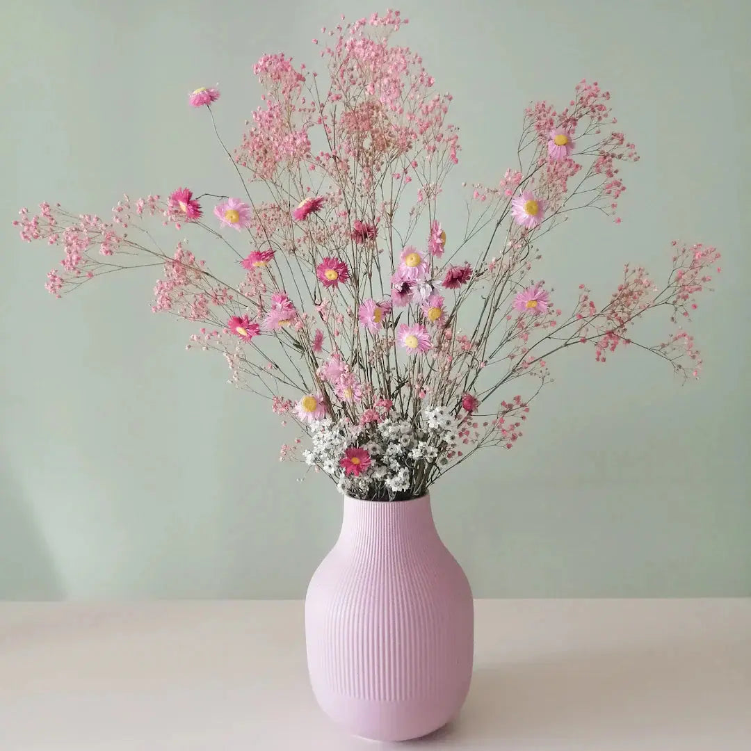 Transform Your Space with Vibrant Flower Arrangements